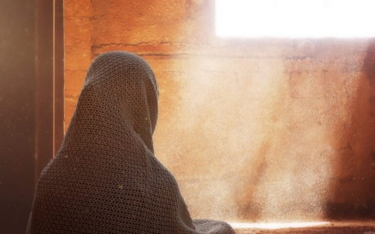 Astagfirullah-ka-path-krna-allah-se-shama-mangna